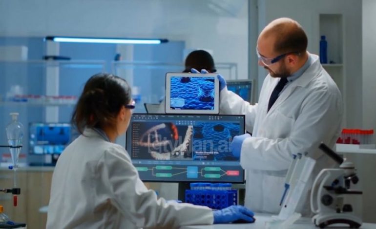 STUDIMI I RI BRITANIK/ Simptomat e Covid shfaqen dhe 12 javë pas infektimit