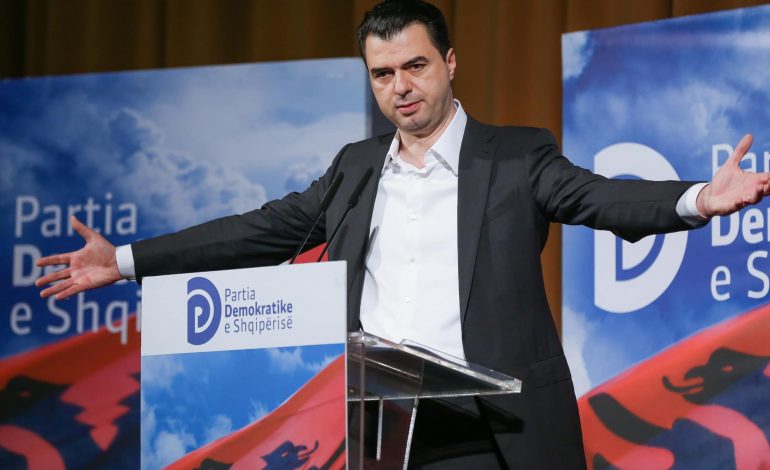 NJË LIDER PA PROGRAM! Çfarë i ofron Lulzim Basha demokratëve nëse konfirmohet Kryetar