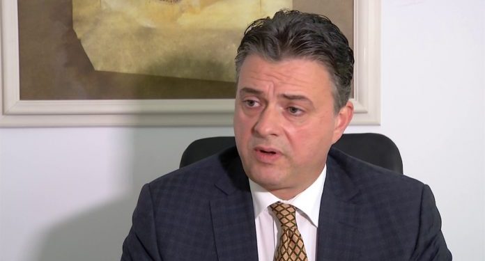 “NGA HUMBJA NË HUMBJE”/ Ristani: PD nuk ka shpresë për të ardhur në pushtet nën drejtimin e Bashës