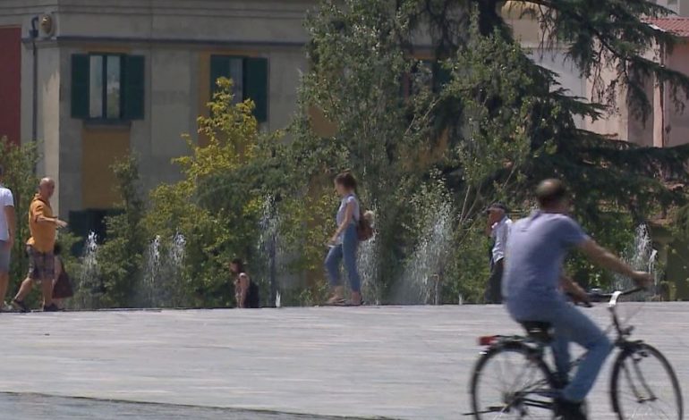 TEMPERATURAT EKSTREME/ Disa këshilla nga ISHP për të mundur vapën