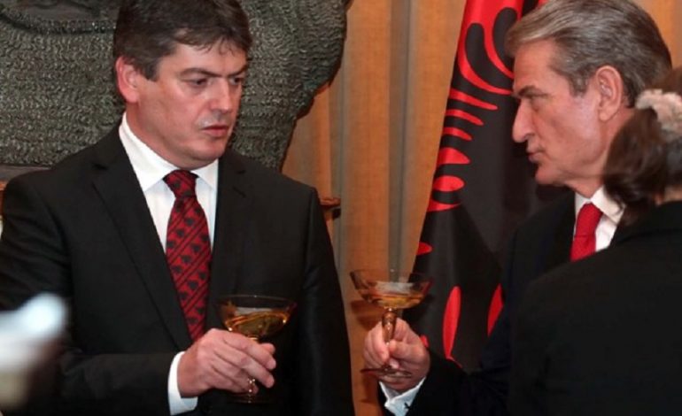 “TRADHTINË MË TË MADHE E KANË NGA BERISHA”/ Deklarata e fortë e Topit: Nëse ai do e heq Bashën për 24 orë, mjafton vetëm një…