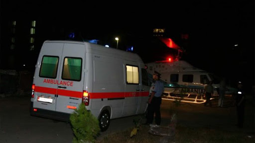 E RËNDË NË ELBASAN/ Pasagjerja hidhet nga autobusi për t’i shpëtuar aksidentit, ndërron jetë…