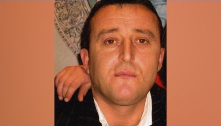 PJESË E GRUPIT KRIMINAL/ Drejtori i zyrës së Punës në Kavajë i arrestuar sot, i përshirë më parë në…