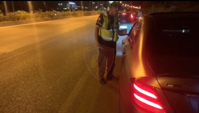 ME SHPEJTËSI “SKËTERRË” NË TIMON/ Çfarë ndodhi gjatë natës në aksin Tiranë-Elbasan. Ja sa shoferë ndëshkohen