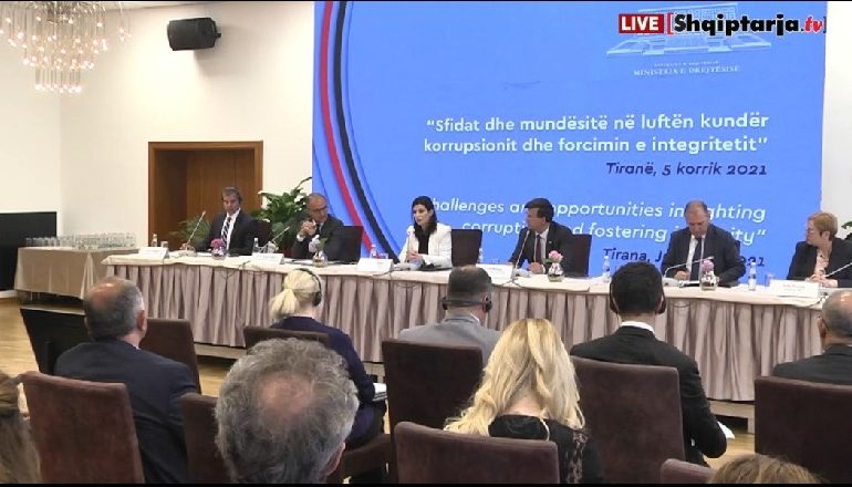 “KEMI MARRË MASA…”/ Gjonaj: Lufta ndaj korrupsionit përballet me sfida të reja