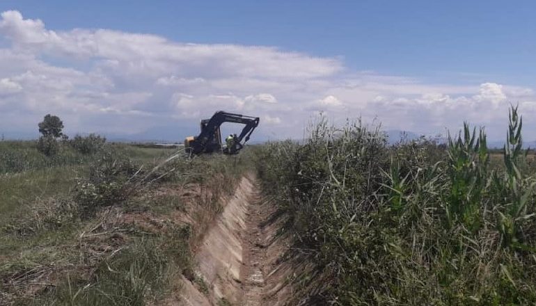 ARRESTIMET NË BASHKI/ Përplasjet për paratë e kanaleve në Lushnje, një prej tenderave u bllokua nga KPP dy herë (DETAJET)