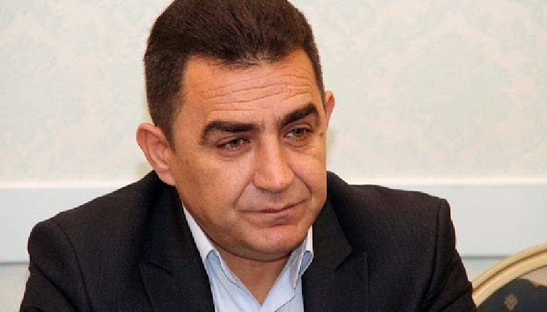ABUZIM ME TENDERAT/ SPAK dërgon në gjykatë ish-kryetarin e Bashkisë së Pogradecit dhe 5 ish-punonjës