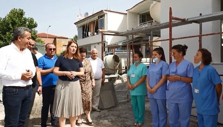 JEP LAJMIN E MIRË/ Manastirliu: Së shpejti mbërrijnë në Tiranë 340 mijë doza të vaksinës Coronavac