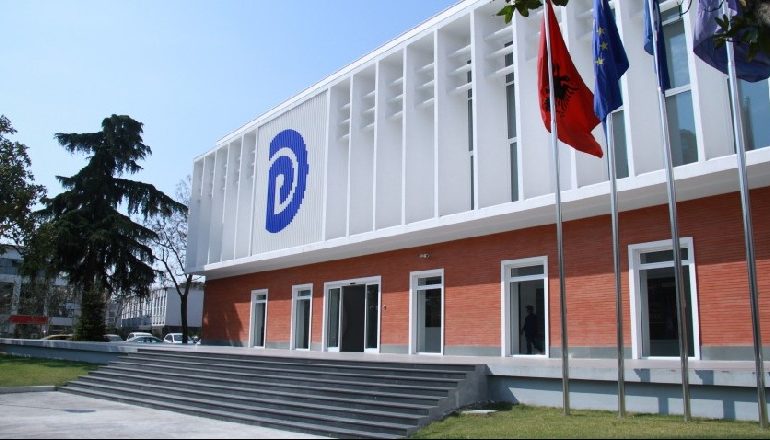 PUBLIKOHET LISTA/ PD zgjedh 300 anëtarët e rinj të Këshillit Kombëtar. “Përjashtohen” Edit Harxhi dhe Arben Ristani