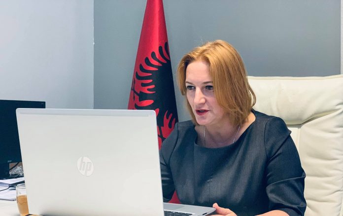 BERZH 1.6 MILIONË EURO INVESTIM NË SHQIPËRI/ Denaj: Projekte që mbështesin zhvillimin…
