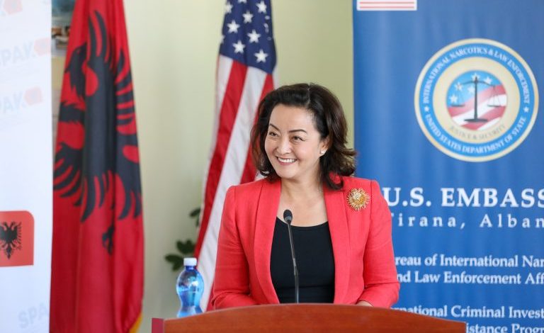 THIRRJE HETUESVE TË BKH/ Yuri Kim: Këmbëngulni në punën tuaj, për luftën kundër korrupsionit