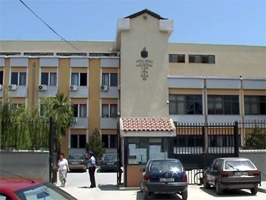IU SEKUESTRUAN MILIONA EURO PASURI/ Kush është vlonjati i akuzuar për prodhim e trafik droge (EMRI)