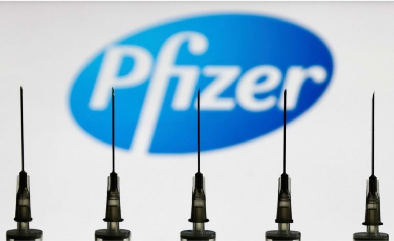 COVID-19/ Ekspertët: Kërkesa e Pfizer-it për një dozë të tretë, e parakohshme