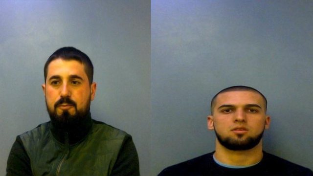 “KAM HASMIN NË SHQIPËRI”/ Dy shqiptarët kapen në “shtëpi bari”: Paguam 15 mijë paund që erdhëm