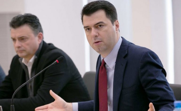 BASHA PËRFSHIN NË KRYESI NISHANIN DHE RISTANIN/ Zbardhen propozimet e kreut të PD-së për statutin në komisionin e partisë
