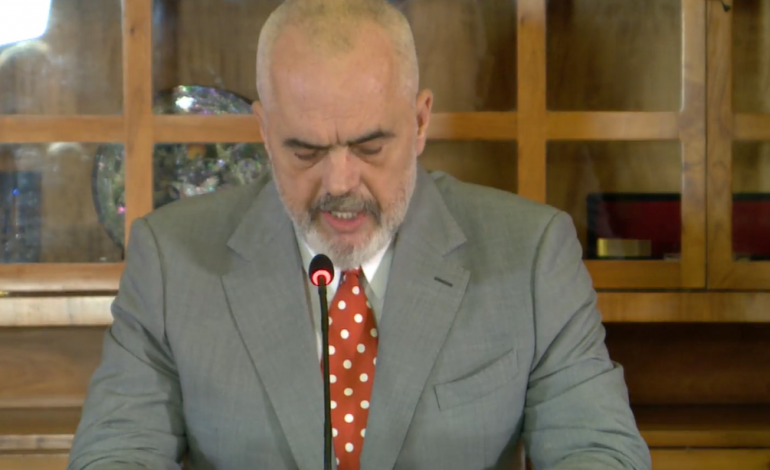 “ME KRYETARËT E BASHKIVE”/ Rama: Fatos Tushe do shkarkohet dhe do përjashtohet nga PS, s’jemi…