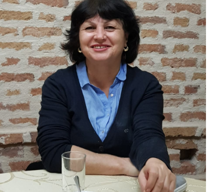 E TRISHTË/ Ndahet nga jeta shkrimtarja dhe gazetarja Vera Isaku