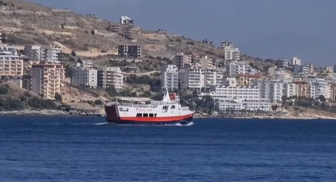 PORTI I KORFUZIT/ Greqia shtyn pas 10 korrikut hyrjen e pasagjerëve në Shqipëri