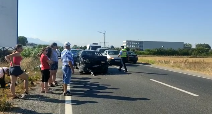 PAMJET NGA AKSIDENTI/ Tre makina bëhen copë në Lezhë-Milot, dy pasagjeret…
