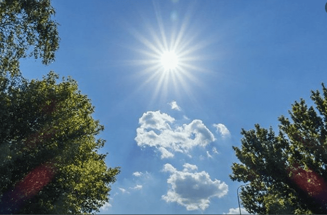 E HËNA NIS ME SHI, POR TEMPERATURAT RRITEN NË DITËT NË VIJIM/ Parashikimi i motit gjatë javës