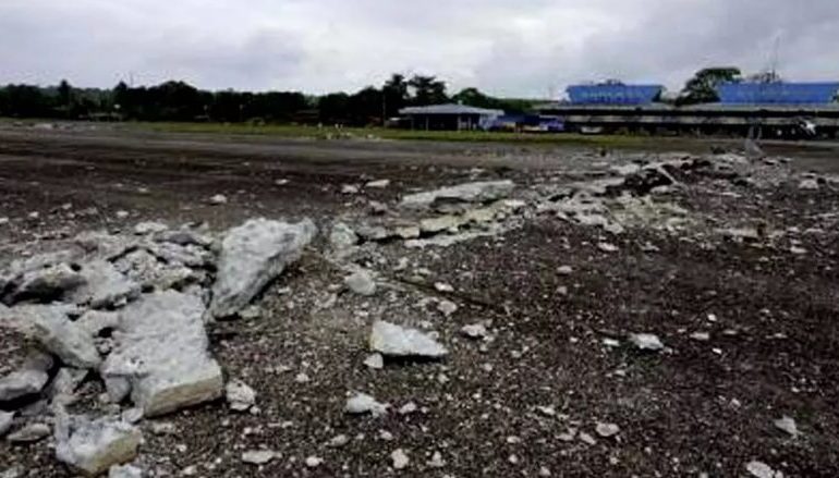 TËRMET I FUQISHËM NË FILIPINE/ Shihni si lëkundet abazhuri, njerëzit në panik (VIDEO)