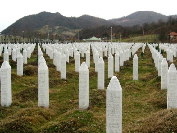 ZYRTARE/ Nga sot ndalohet me ligj mohimi i gjenocidit në Bosnje-Hercegovinë