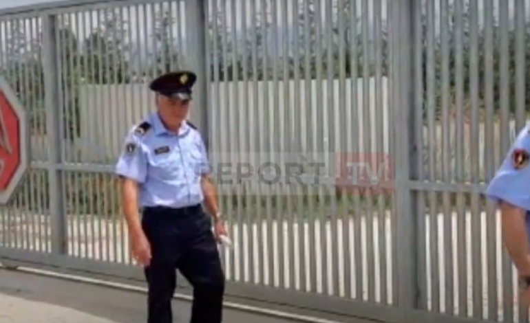 DETAJET/ Vrau gruan me thikë e më pas plagosi rëndë veten, çifti jetonte prej vitesh në Tiranë