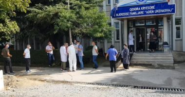 E RËNDË/ Mbi 160 persona të helmuar në Deçan, ende nuk dihet shkaku, dyshohet nga uji i pijshëm