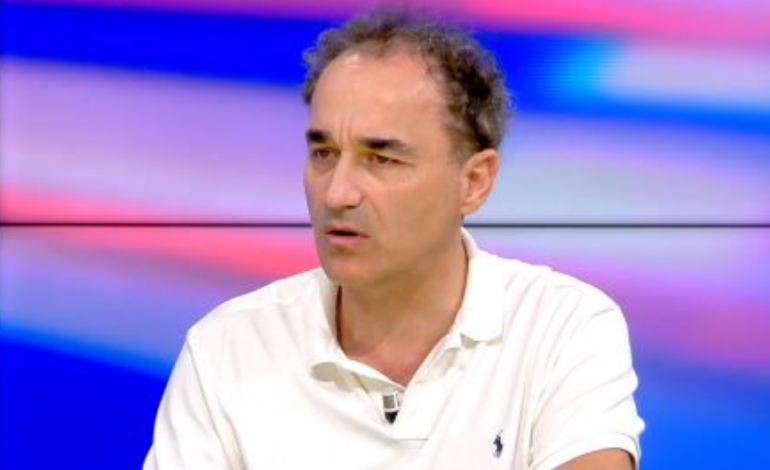 “VARIANTI DELTA MUND TË JETË MES NESH”/ Mjeku infeksionit: Vaksina arma e vetme kundër Covid