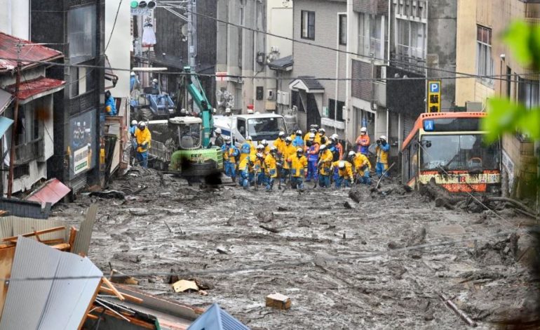 PAMJE DRAMATIKE NGA JAPONIA/ Konfirmohen 4 viktima nga rrëshqitja e dherave (VIDEO)