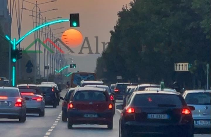 MAGJIKE! Shihni perëndimin e diellit sot në TIRANË! (FOTOT)