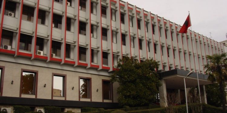 PËRMBYTJET NË GJERMANI/ MEPJ: Asnjë shqiptar i prekur nga moti i keq, ja numrat e emergjencës