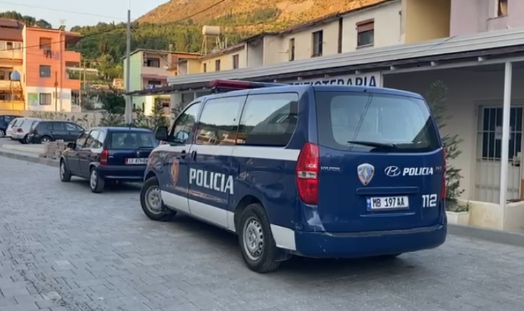 OPERACIONI “GJYSMËFINALJA”/ Ushtronin aktivitetin e lojërave të fatit në lokalet e tyre, arrestohen 2 persona në Durrës