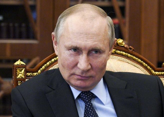 ANALIZA/ Si po e drejton Vladimir Putin Rusinë pa ndërmjetës apo institucione