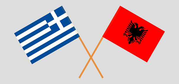 ANALIZA/ Çfarë shohin shqiptarët dhe grekët si pengesa për një marrëdhënie më të ngushtë
