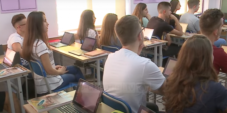 ADOLESHENTËT TË RREZIKUAR NGA DHUNA DHE ABUZIMI SEKSUAL/ Studimi: Të informohen nxënësit e shkollave