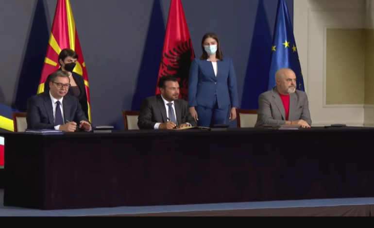 “FORUMI EKONOMIK”/ Rama, Vuçiç e Zaev nënshkruajnë marrëveshjen trepalëshe