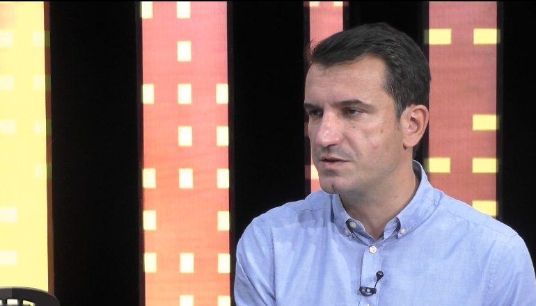 ZJARRET/ Veliaj: Raste të izoluara edhe në rrethinat e Tiranës. Tentativa për zjarrvënie te “Parku i Liqenit”…