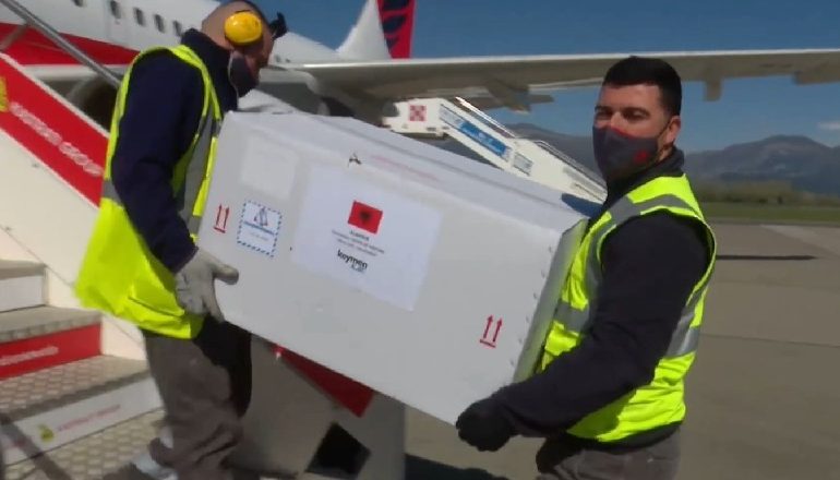 LAJM I MIRË/ Rumania i dhuron Shqipërisë 150 mijë doza vaksine anti-COVID