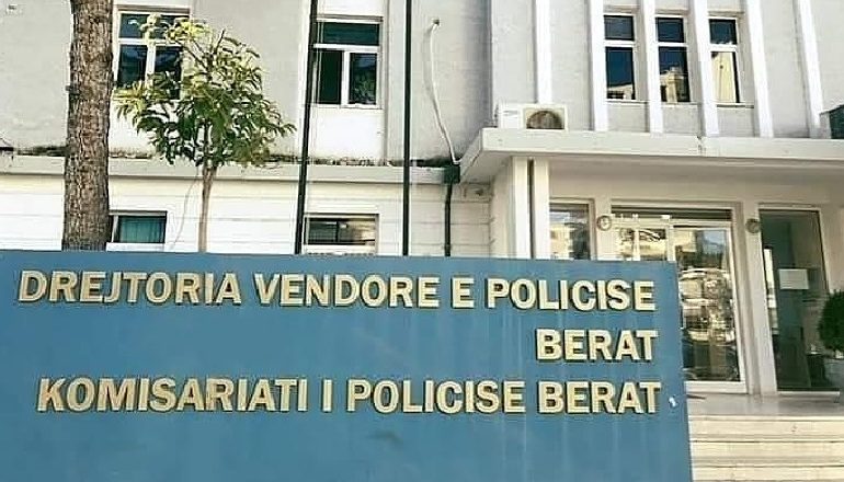 IU GJET PUSHKË DHE MITROLOZ NË BANESË/ Një i arrestuar në Berat