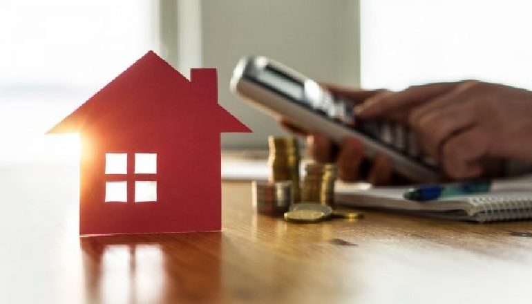 SIGURIMI I PRONËS NGA ZJARRI/ Rritet ndjeshëm numri i kontratave. Në muajt janar-qershor u lidhën mbi 25 mijë kontrata