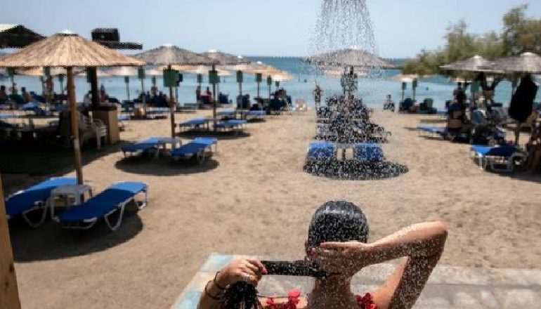 I NXEHTI KORRIKUT KA THYER REKORDET/ NOAA: I shtohet rrugës shkatërruese që ndryshimet e klimës janë duke…