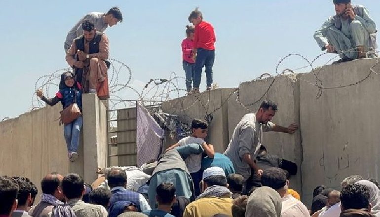 “HUFFINGTON POST ITALIA”: Një mësim nga Shqipëria, në ndihmë të menjëhershme ndaj popullit afgan