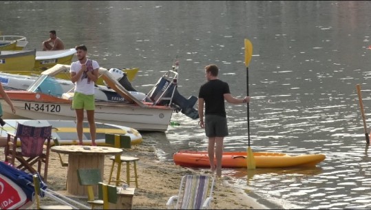 SPORTET UJORE NË LIQEN/ Pogradeci mbledh dhjetëra të rinj, pjesëmarrësit: Eksperiencë e paharrueshme (VIDEO)