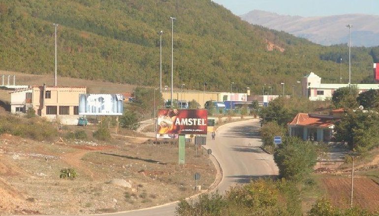 TENTON TË HYJË NË SHQIPËRI PA VIZË/ E pëson i riu nga Senegali, tenton të korruptojë policinë në Qafë Thanë