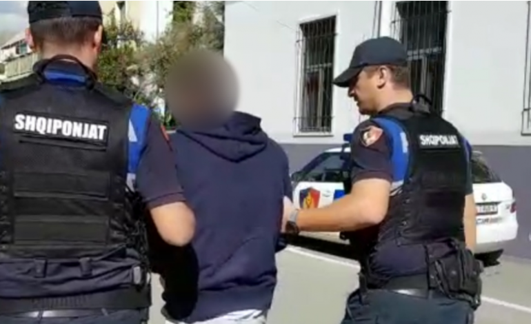 SHERRI QË E MORI NË QAFË/ 37-vjeçari nga Saranda kapet me armë në brez