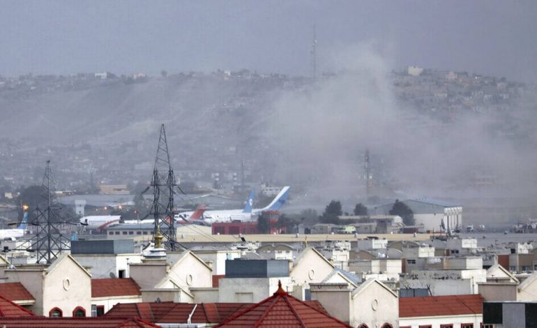 “PO HETOJMË…”/ SHBA: ISIS qëndron prapa SULMIT sot në aeroportin e Kabulit