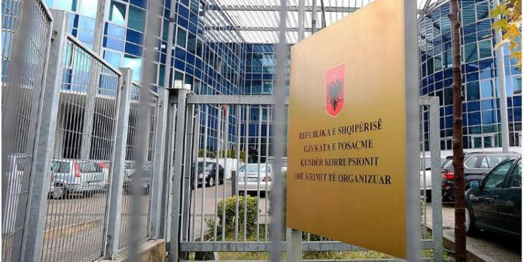 PLOTËSOHET “FBI-JA SHQIPTARE”/ Nisin nga puna 28 anëtarët e Byrosë Kombëtare të Hetimit