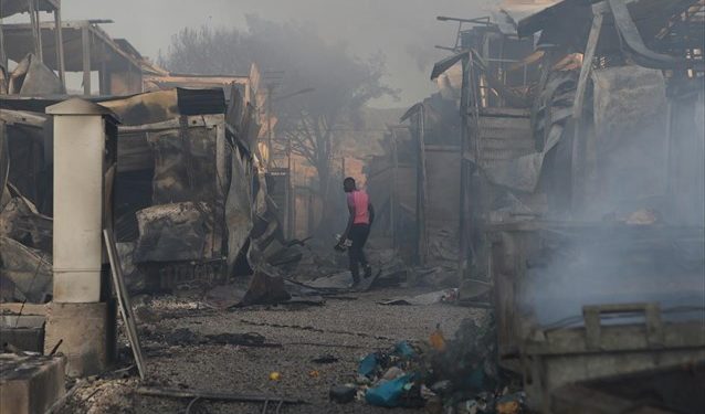 “U KTHYEM TË MBLEDHIM COPAT”/ Zjarri në Evia-n Veriore lë qindra banorë pa strehë