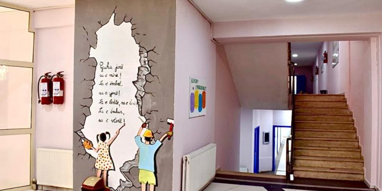 PAMJENGA SHKOLLA “GUSTAV MAYER”/ Veliaj: Klasa të bukura, me nxënës të talentuar